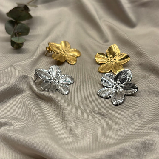 Flower Earring - Serene Panache